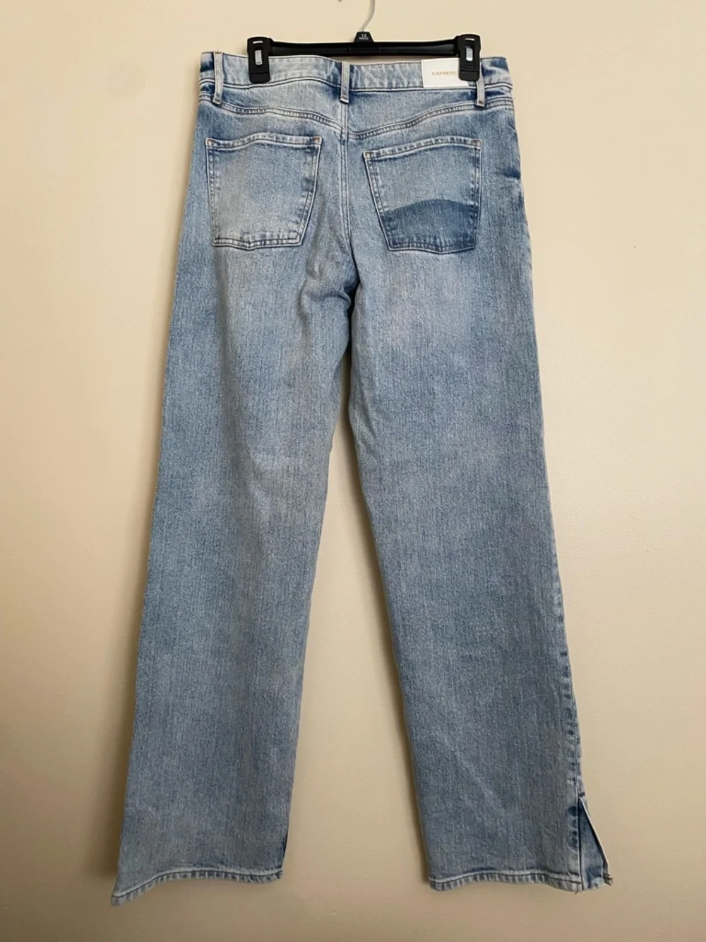 Express Light Wash Denim Jeans - Picture 4 of 8